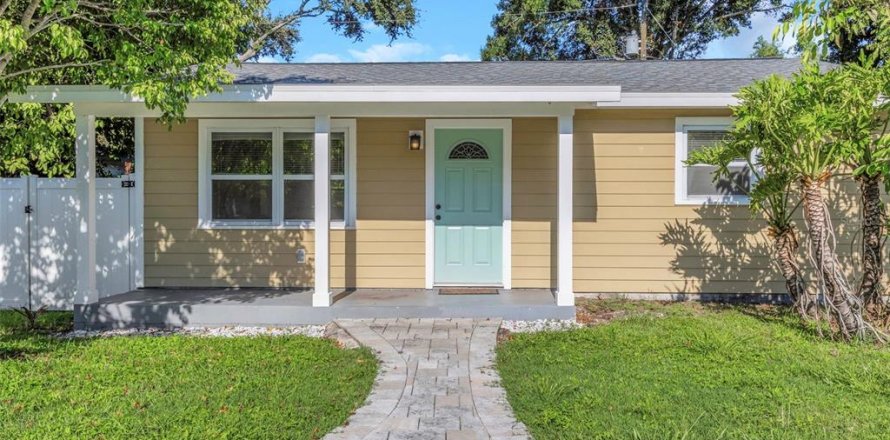 Casa en Gulfport, Florida 2 dormitorios, 71.35 m2 № 1905743