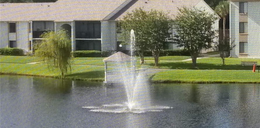 Condo in Orlando, Florida, 2 bedrooms  № 1888566