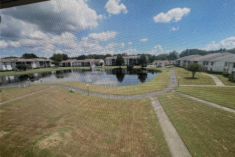 Condo in Orlando, Florida, 2 bedrooms  № 1888566 - photo 20