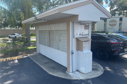 Condo in Orlando, Florida, 2 bedrooms  № 1888566 - photo 25