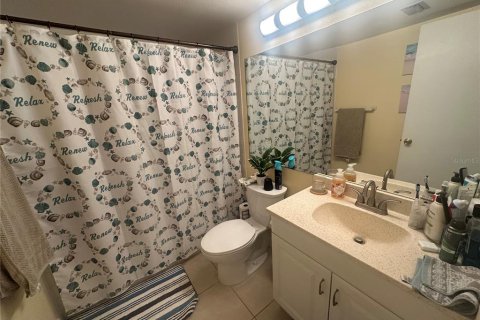 Condo in Orlando, Florida, 2 bedrooms  № 1888566 - photo 17