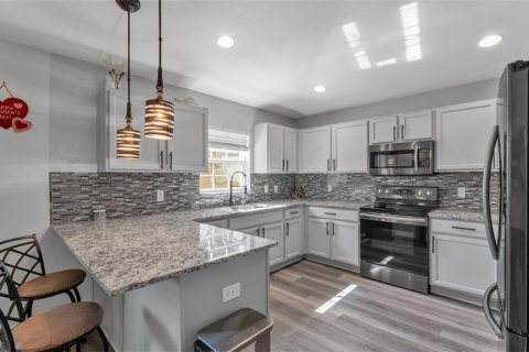 Casa en venta en Lake Wales, Florida, 3 dormitorios, 143.16 m2 № 2103078 - foto 7