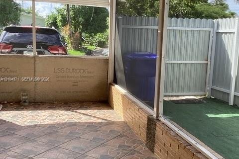 Casa en venta en Hollywood, Florida, 3 dormitorios, 125.23 m2 № 2411320 - foto 21