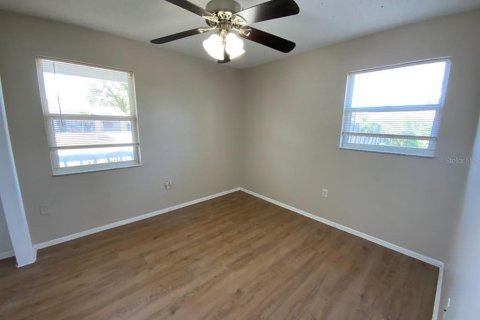 Villa ou maison à louer à Venice, Floride: 3 chambres, 111.11 m2 № 2096898 - photo 9