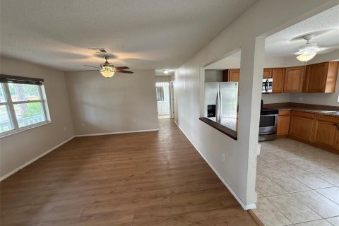Villa ou maison à louer à Venice, Floride: 3 chambres, 111.11 m2 № 2096898 - photo 7