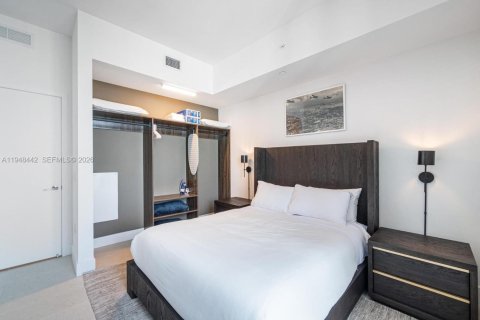 Снять в аренду кондоминиум в Майами, Флорида 2 спальни, 84.26м2, № 2004646 - фото 30