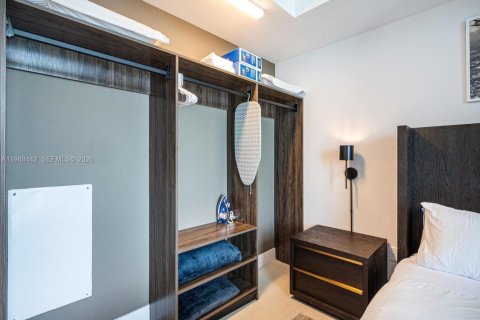 Снять в аренду кондоминиум в Майами, Флорида 2 спальни, 84.26м2, № 2004646 - фото 28