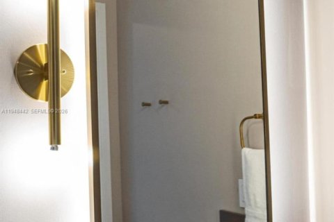 Снять в аренду кондоминиум в Майами, Флорида 2 спальни, 84.26м2, № 2004646 - фото 5