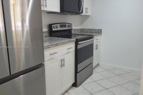 Apartment in Hialeah, Florida 2 bedrooms, 89.19 sq.m. № 2008869