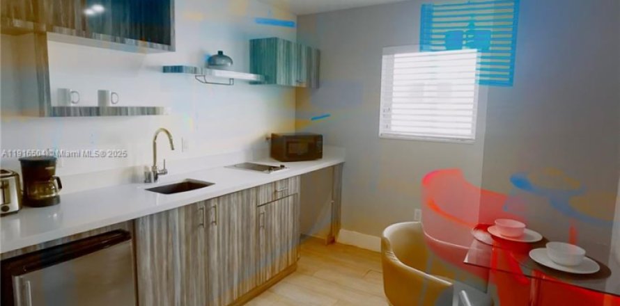 Studio à Miami Beach, Floride № 1972016