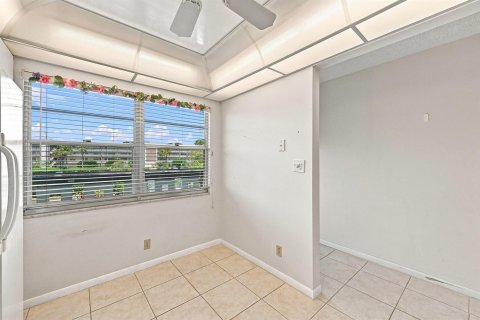 Condominio en venta en Coconut Creek, Florida, 2 dormitorios, 107.4 m2 № 2259898 - foto 18