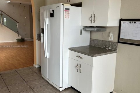 House in Homestead, Florida 3 bedrooms, 149.57 sq.m. № 1897664 - photo 3