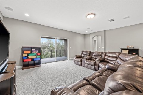House in Apollo Beach, Florida 5 bedrooms, 397.44 sq.m. № 1542863 - photo 25