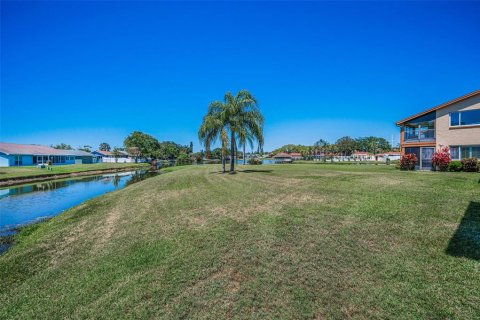 Condominio en venta en New Port Richey, Florida, 2 dormitorios, 106.28 m2 № 1644736 - foto 7