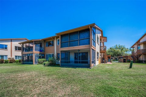 Condominio en venta en New Port Richey, Florida, 2 dormitorios, 106.28 m2 № 1644736 - foto 15