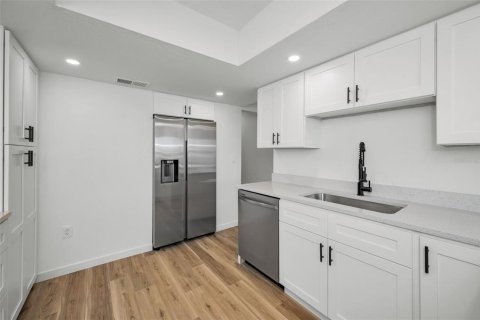 Condominio en venta en New Port Richey, Florida, 2 dormitorios, 106.28 m2 № 1644736 - foto 30