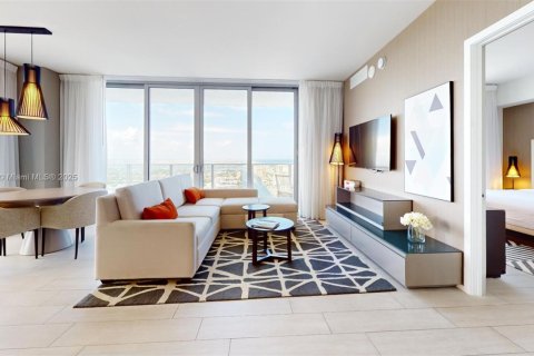 Copropriété à vendre à Hollywood, Floride: 2 chambres, 99.87 m2 № 1939578 - photo 3