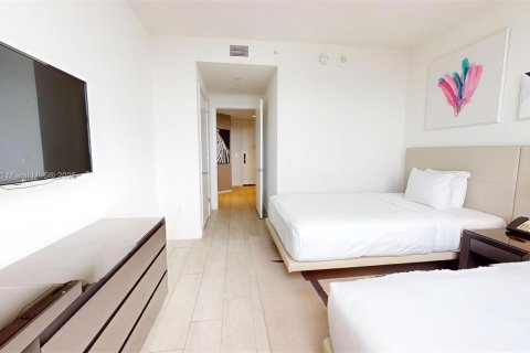 Copropriété à vendre à Hollywood, Floride: 2 chambres, 99.87 m2 № 1939578 - photo 20