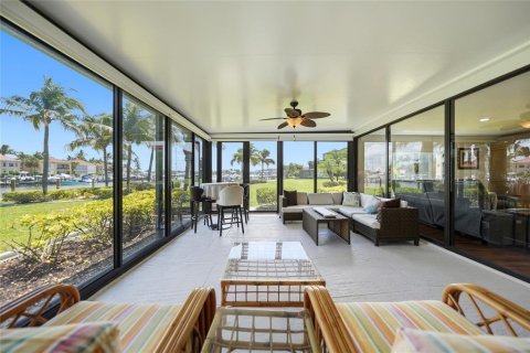 Copropriété à vendre à Punta Gorda, Floride: 3 chambres, 192.21 m2 № 2211583 - photo 24