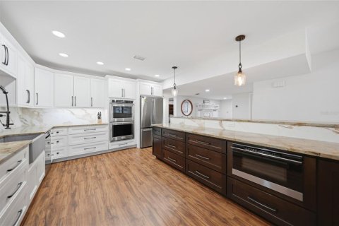 Copropriété à vendre à Punta Gorda, Floride: 3 chambres, 192.21 m2 № 2211583 - photo 11