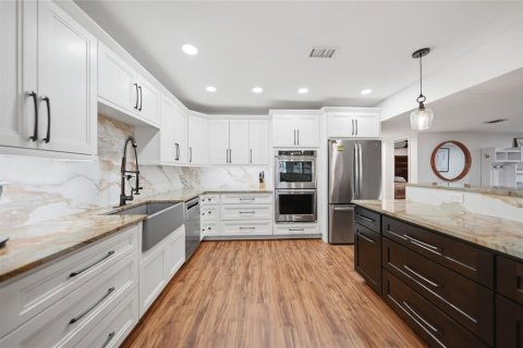 Copropriété à vendre à Punta Gorda, Floride: 3 chambres, 192.21 m2 № 2211583 - photo 12
