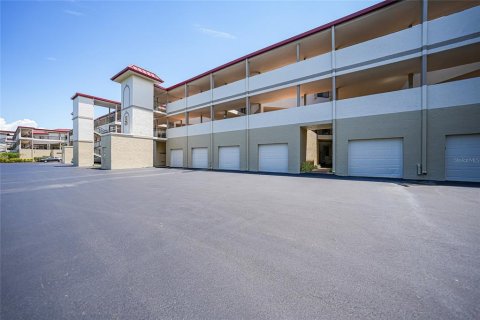 Copropriété à vendre à Punta Gorda, Floride: 3 chambres, 192.21 m2 № 2211583 - photo 2