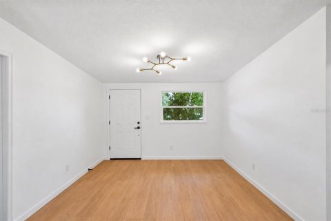 Casa en venta en Altamonte Springs, Florida, 3 dormitorios, 124.49 m2 № 2387652 - foto 4