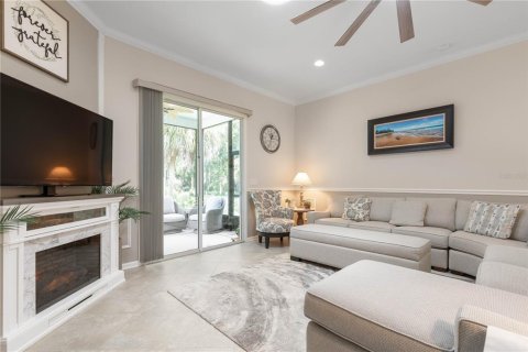 Casa en venta en Palm Coast, Florida, 4 dormitorios, 205.5 m2 № 2114012 - foto 12