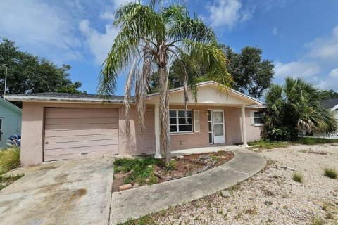 Villa ou maison à louer à Holiday, Floride: 2 chambres, 93.27 m2 № 1803725 - photo 1