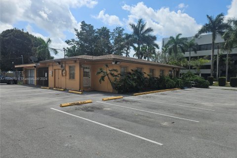 Oficina en alquiler en Homestead, Florida № 1102398 - foto 1