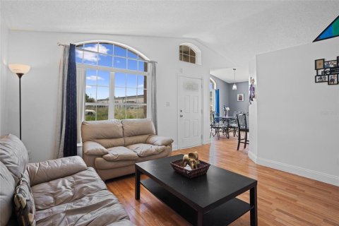 Casa en venta en Kissimmee, Florida, 3 dormitorios, 112.41 m2 № 1815537 - foto 6