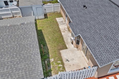 Casa en venta en Kissimmee, Florida, 3 dormitorios, 112.41 m2 № 1815537 - foto 25