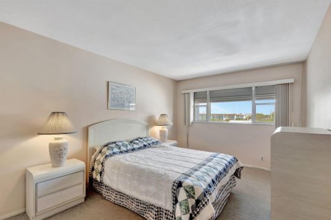 Condo in North Palm Beach, Florida, 2 bedrooms  № 2179110 - photo 22