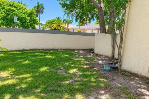 Touwnhouse à louer à Coral Springs, Floride: 2 chambres, 113.15 m2 № 2246093 - photo 21