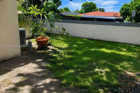 Touwnhouse à louer à Coral Springs, Floride: 2 chambres, 113.15 m2 № 2246093 - photo 20