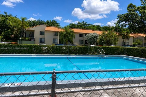 Touwnhouse à louer à Coral Springs, Floride: 2 chambres, 113.15 m2 № 2246093 - photo 22