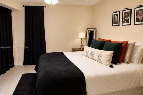 Touwnhouse à louer à Coral Springs, Floride: 2 chambres, 113.15 m2 № 2246093 - photo 14