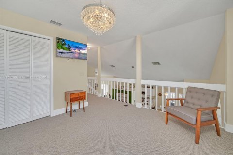 Villa ou maison à vendre à Kissimmee, Floride: 4 chambres, 196.3 m2 № 2035273 - photo 20