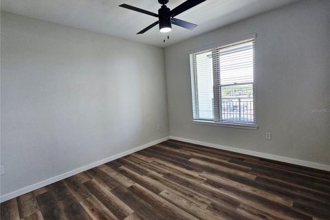 Apartamento en alquiler en Tampa, Florida, 2 dormitorios, 102.01 m2 № 1835323 - foto 5
