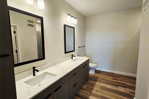 Apartamento en alquiler en Tampa, Florida, 2 dormitorios, 102.01 m2 № 1835323 - foto 10