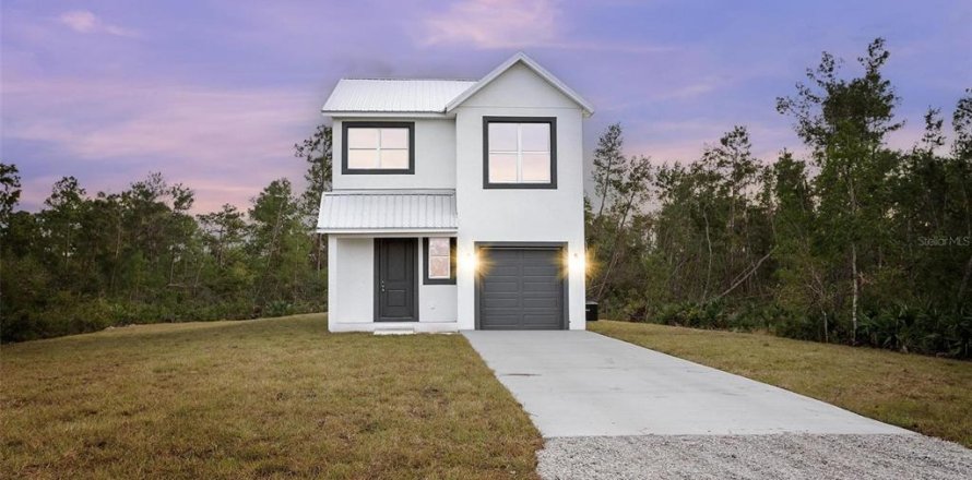 House in Osteen, Florida 3 bedrooms, 150.87 sq.m. № 1578191