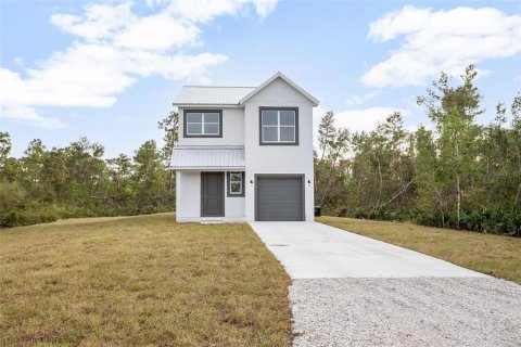 House in Osteen, Florida 3 bedrooms, 150.87 sq.m. № 1578191 - photo 2