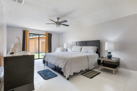 House in Orlando, Florida 3 bedrooms, 151.15 sq.m. № 1803492 - photo 9