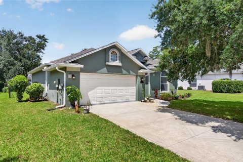 House in Ormond Beach, Florida 3 bedrooms, 148.27 sq.m. № 2306572