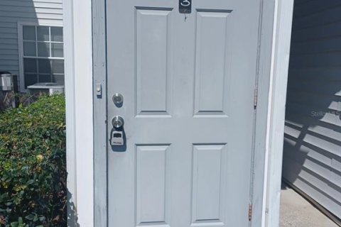 Touwnhouse à louer à Tampa, Floride: 2 chambres, 138.61 m2 № 2425976 - photo 5