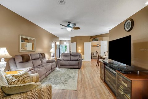 House in Leesburg, Florida 3 bedrooms, 145.3 sq.m. № 1689919 - photo 16
