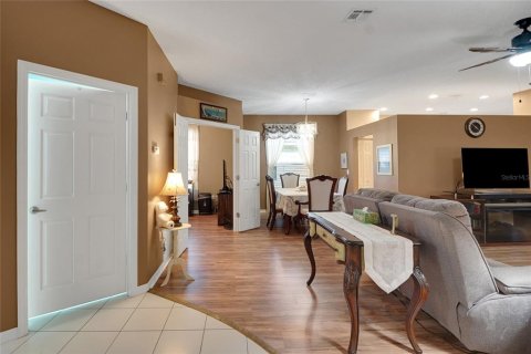House in Leesburg, Florida 3 bedrooms, 145.3 sq.m. № 1689919 - photo 21
