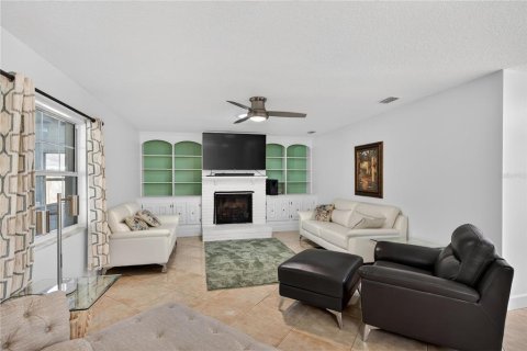 House in Palm Coast, Florida 3 bedrooms, 150.5 sq.m. № 2156633 - photo 7