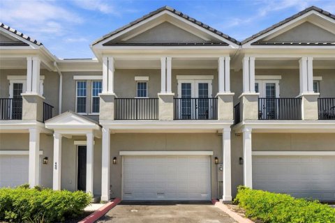 Touwnhouse à Saint Petersburg, Floride 3 chambres, 222.69 m2 № 2418854