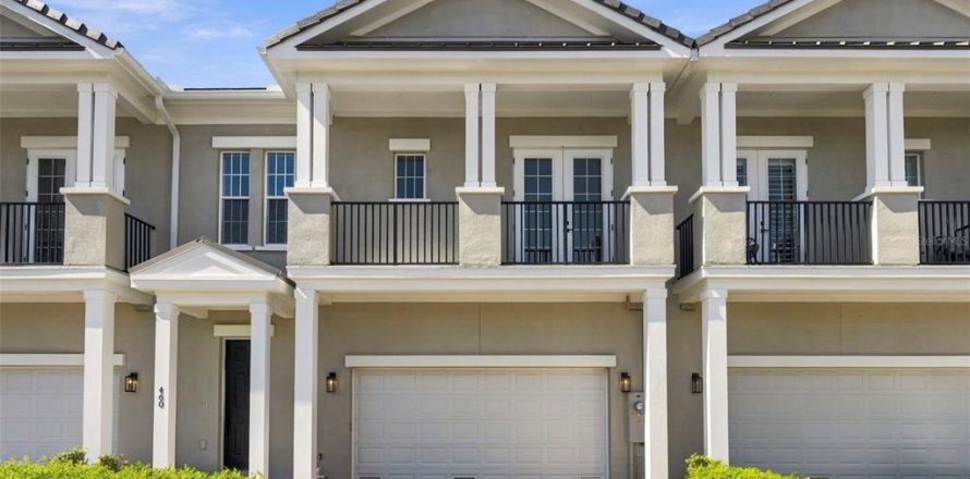 Touwnhouse à Saint Petersburg, Floride 3 chambres, 222.69 m2 № 2418854